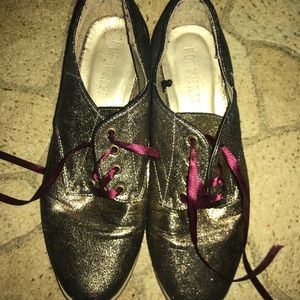 Forever 21 Gold Shoes